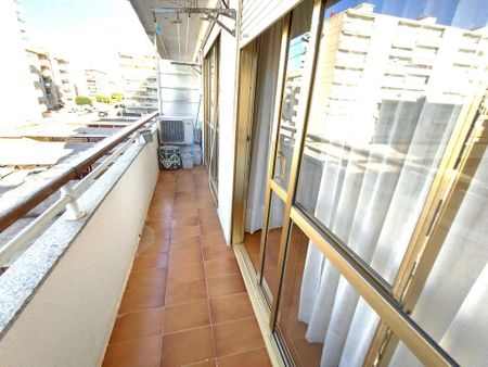 3 room luxury Apartment for rent in Calafell, Spain - Photo 3