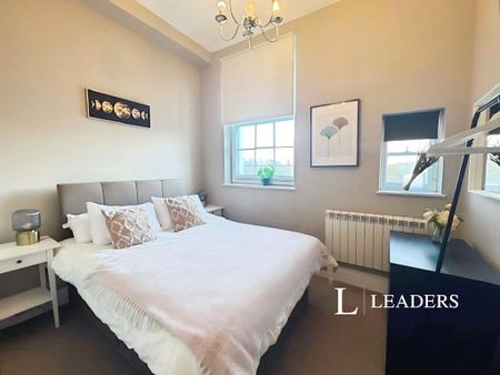 1 bedroom flat to rent - Photo 4