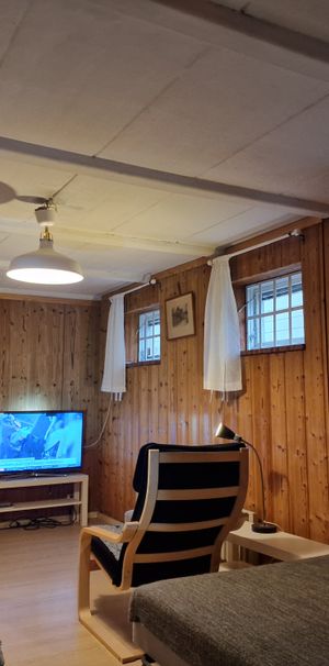 Hökarvägen, Hägersten - Photo 1