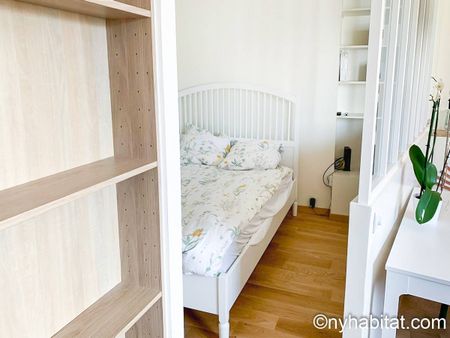 Logement à Paris, Location meublée - Photo 4