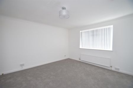 4 bedroom house - detached - Photo 4
