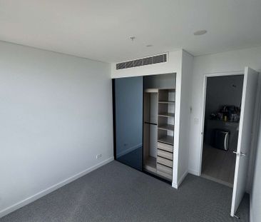 Lidcombe - Photo 2