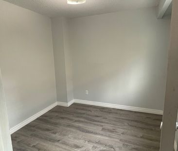 For Lease - 32 Fireside Drive Unit# 1, Toronto, Ontario - Photo 4