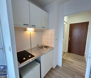 Location Appartement 1 pièce 19m² LE MANS 72000 - Photo 1