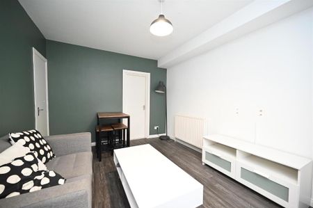 33 Olympia Drive, Belfast, BT12 6NG - Photo 2