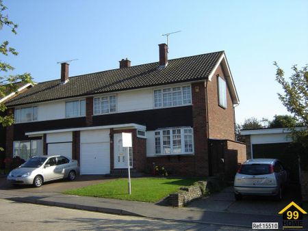 3 bedroom semi-detached house to rent - Photo 4