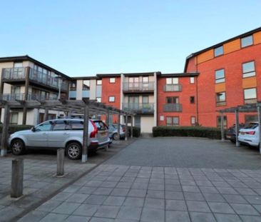 1 Bed Flat, Spottiswood Court, CR0 - Photo 2