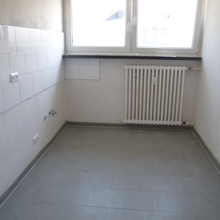 Demnächst frei! 3-Zimmer-Wohnung in Duisburg Wedau - Photo 1