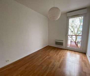 Location Appartement 3 pièces 65m² ORLEANS 45100 - Photo 4