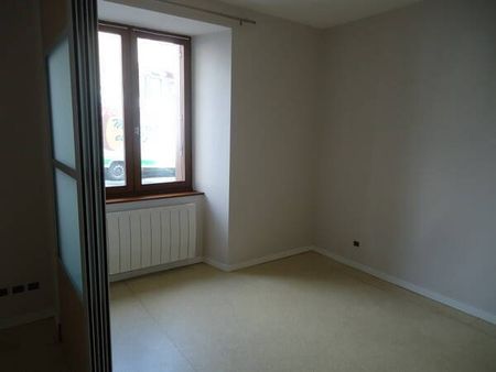 Location appartement t2 à Laissac severac l eglise (12310) - Photo 3