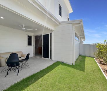 1/17 Sunflower Crescent, Nirimba QLD 4551 - House For Rent | Domain - Photo 6