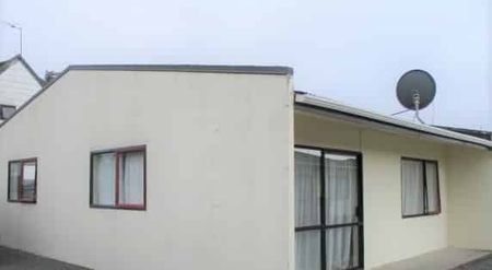 SANTA HAS A VOUCHER FOR YOU - Photo 2