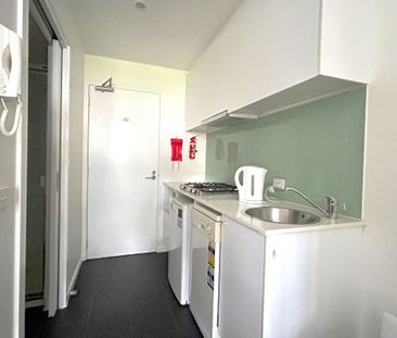 109/484 Elgar Road, Box Hill - Photo 3