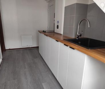 APPARTEMENT F2 MONTARGIS CENTRE 29 M2 - Photo 3