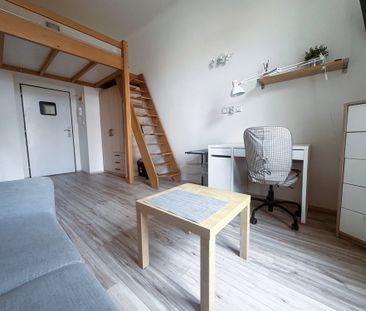 Dlouhodobý pronájem zařízeného studia 28 m² – Praha 2, Nové Město - Photo 5