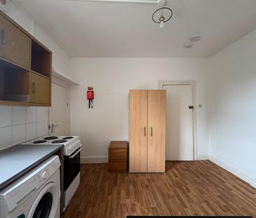 Wakefield Road, London N15 - Photo 2