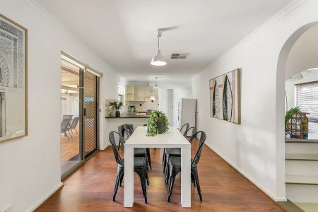 Spacious, Stylish & Ready for Family Living! - Photo 4