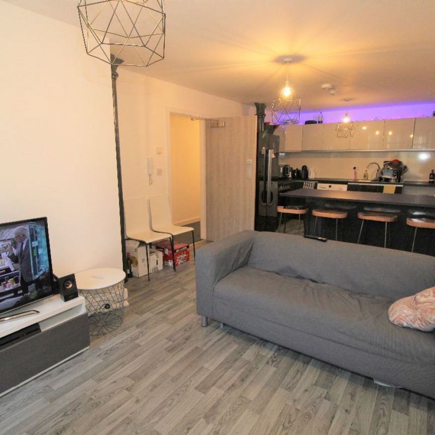 Gordon street flat 3, PRESTON PR1 7HJ - Photo 1