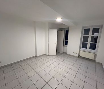 Location Appartement 4 pièces 133m² - Photo 6