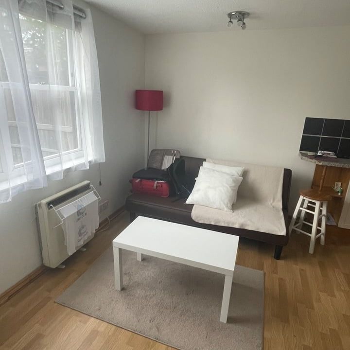 Studio Flat, Spencer Mews, W6 - Photo 1