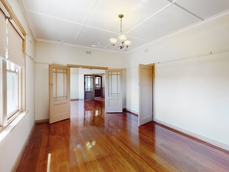 6/50 Grove Road, Hawthorn - Photo 2