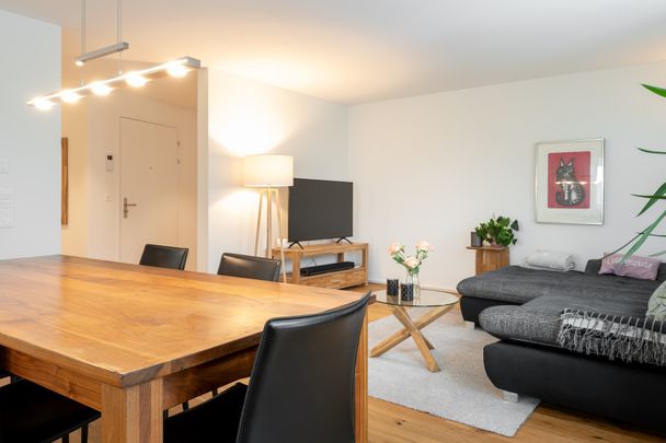 Moderne 3.5 Zimmerwohnung mit Balkon - Photo 1