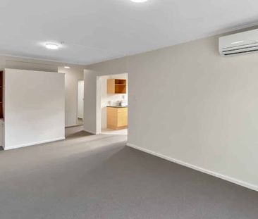 Riverside Gardens Apartment - Photo 4