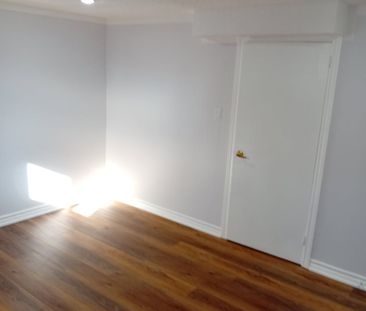 For Lease - 197 Browning Trail Unit# Back Unit, Barrie, Ontario - Photo 6