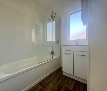 57 Burundi Avenue, Clendon Park, Auckland - Photo 5