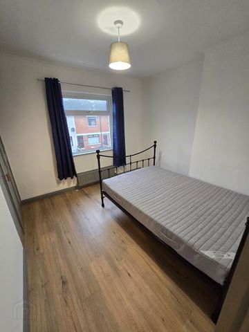 25 Empire Parade, Donegall Road, Belfast, BT12 6GN - Photo 5