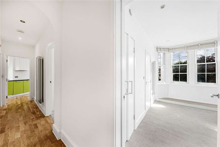 A modern two bedroom apartment set on the first floor of a residential building in Golders Green. - Photo 5