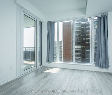 21 Park Street E #1017 - Photo 3