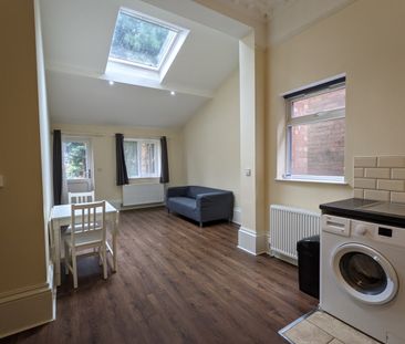 Oxford Road - Photo 1