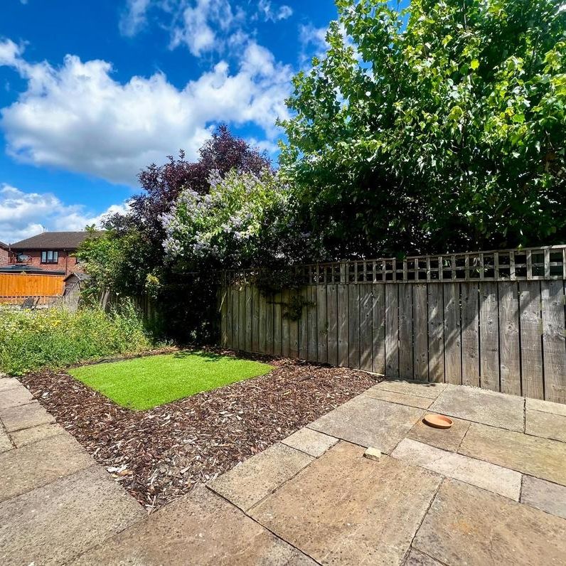 2 bedroom terraced house to rent - Photo 1