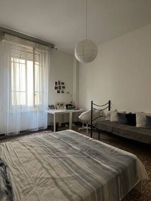 Quadrilocale via degli Albari 1, Centro Storico, Bologna - Photo 1