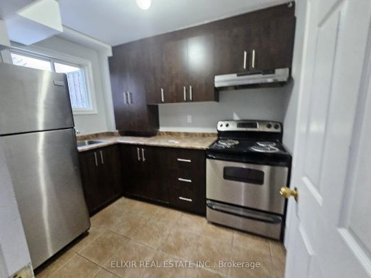 4 Lonestar Crescent #Basement - Photo 1