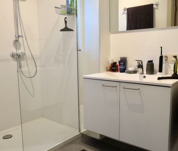 Prachtig energiezuinig appartement met twee slaapkamers, terras en ... - Photo 3