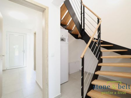 Pronájem domu 110 m2 - Fotografie 3