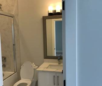 1 bedroom suite - Photo 2