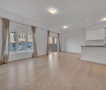 For Lease - 3950 Koenig Road, Burlington, Ontario - Photo 3