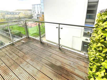 1 bedroom Flat To Let Total Size: 582 SQ FT - Photo 3