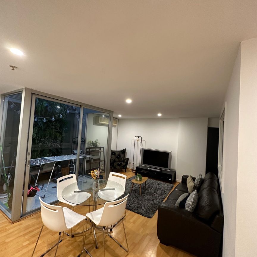 Melbourne CBD - Photo 1