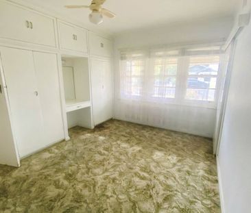 THREE BEDROOM HOME IN NORTH TAMWORTH - Photo 4