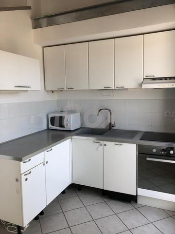 Appartement 3 pièce(s) 2 chambre(s) 69.08 m² - Photo 3