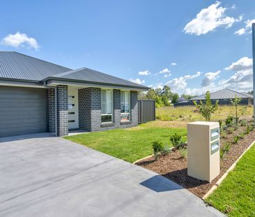 Fresh, Modern & Conveniently Located in Greta - Photo 6