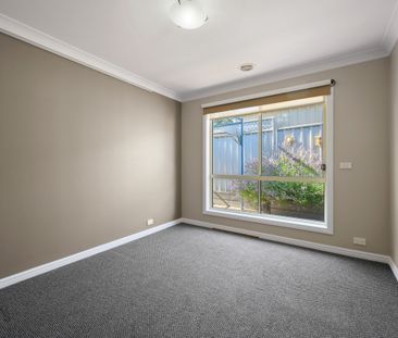 2 Lytham Court, West Wodonga VIC 3690 - Photo 1