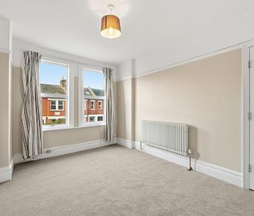 4 bedroom maisonette to rent - Photo 3