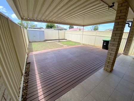 2/21 Evans Street, 2165, Fairfield Heights Nsw - Photo 4