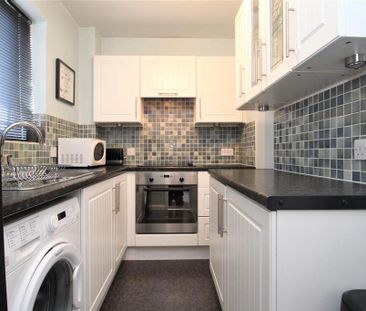 1 bedroom apartment to rent - Photo 3