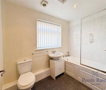 3 bedroom detached house to rent - Photo 6